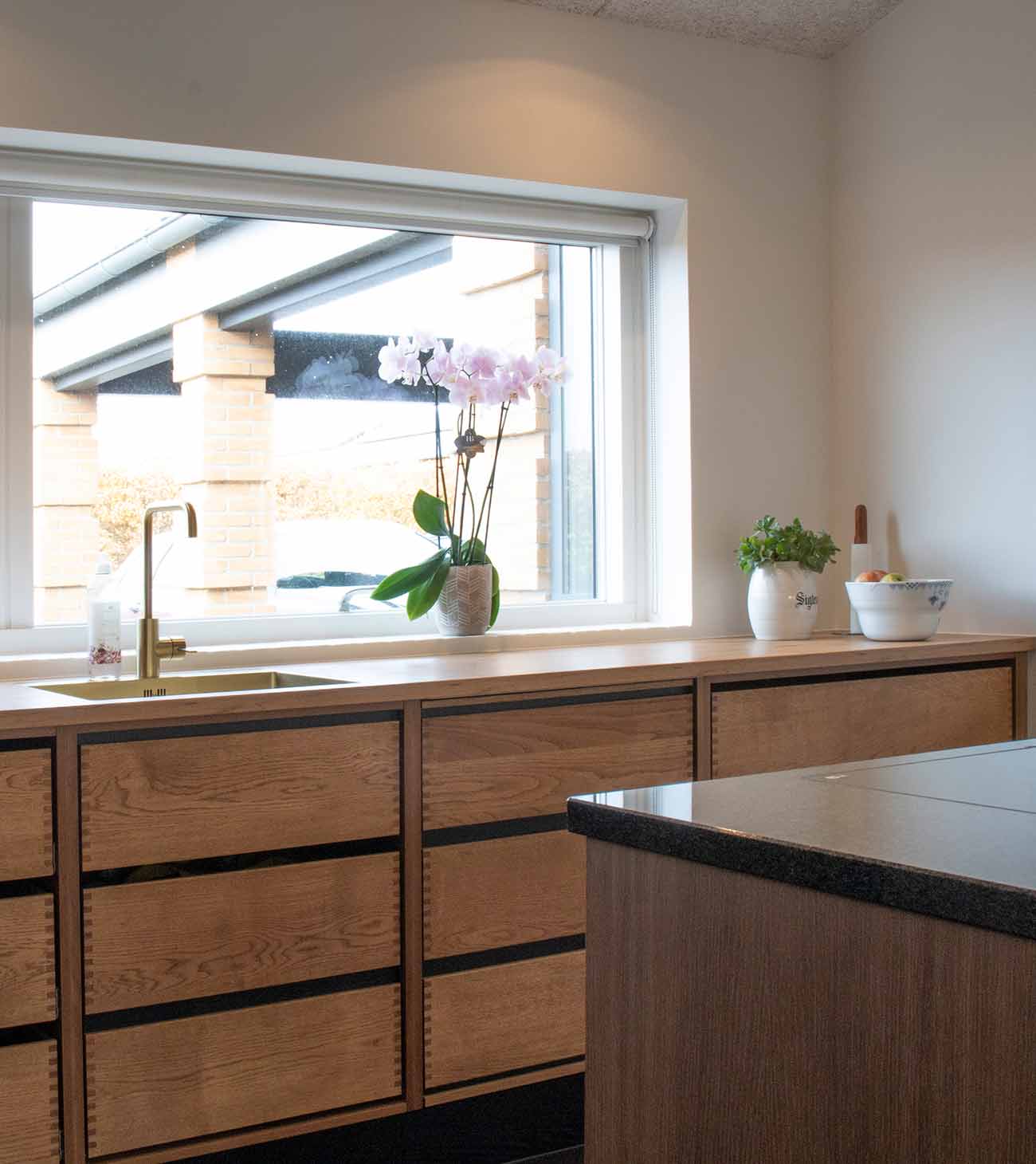 Et køkken med plads til simremad