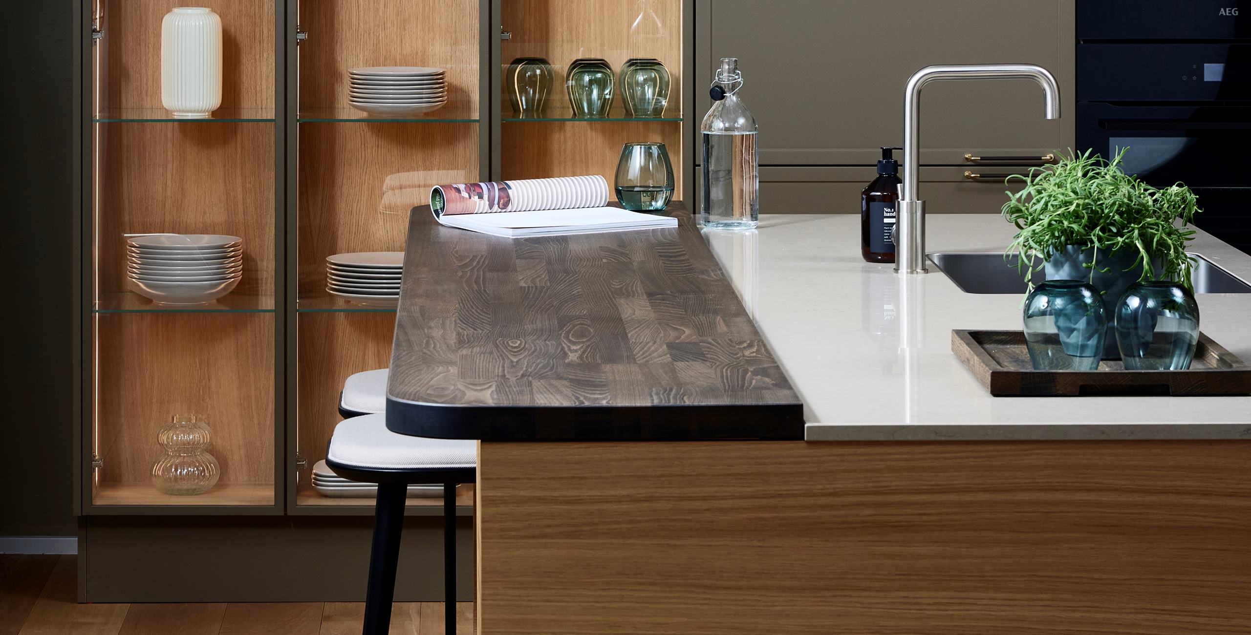 Oplev nyheden NORDIC CUBIC fra JKE og de nye farverige løsninger